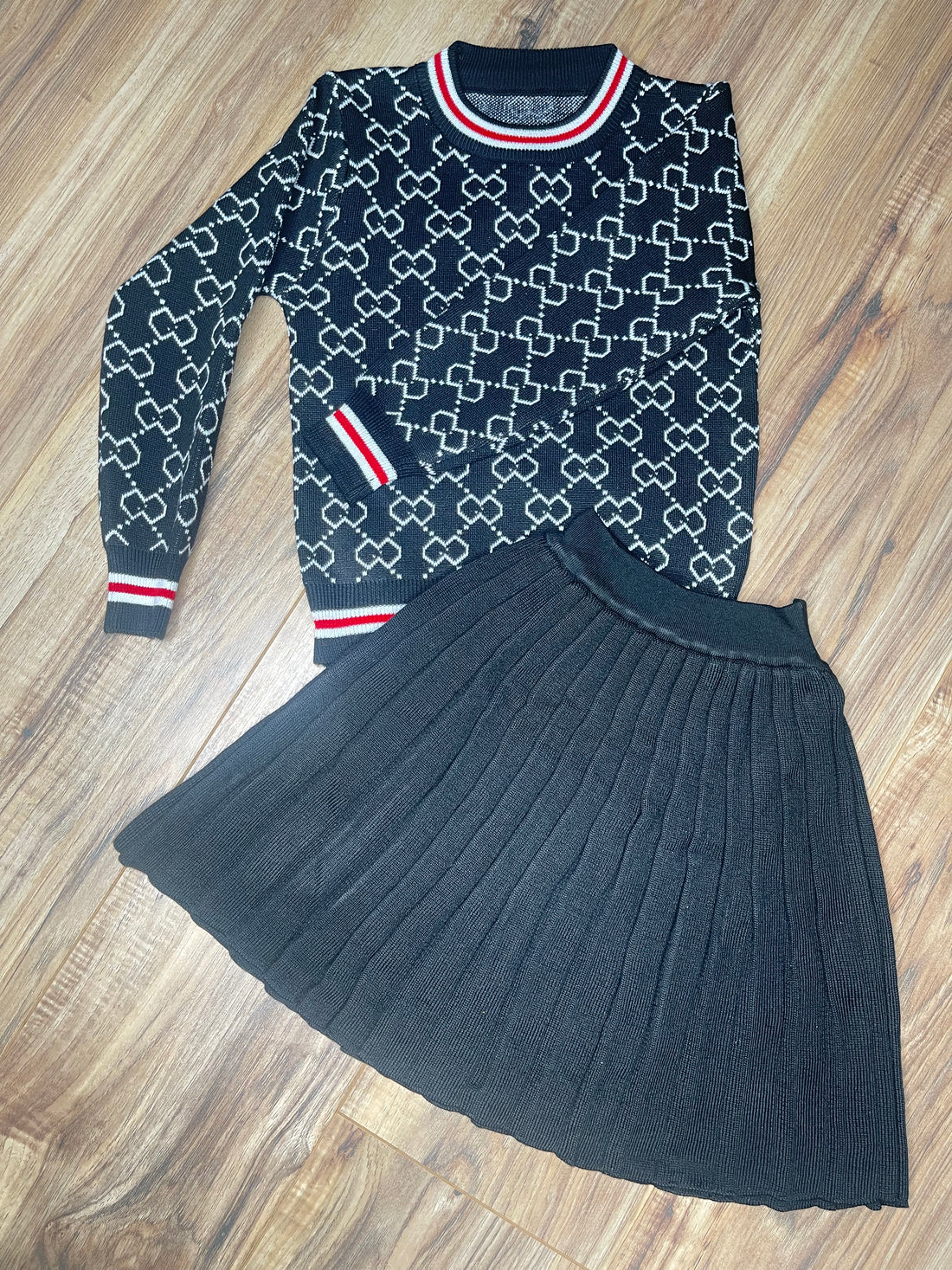 GG skirt set